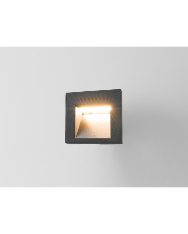 STEP IN Q, A 3W 3000K